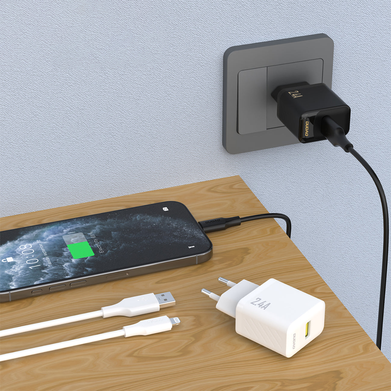 Dudao sieninis įkroviklis A23LEU 2.4A GaN EU USB-A su USB-A į Lightning laidu - juodas