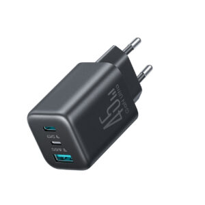 Joyroom JR-TO1 GaN 45 USB-C Lightning USB-A Sieninis įkroviklis - juodas