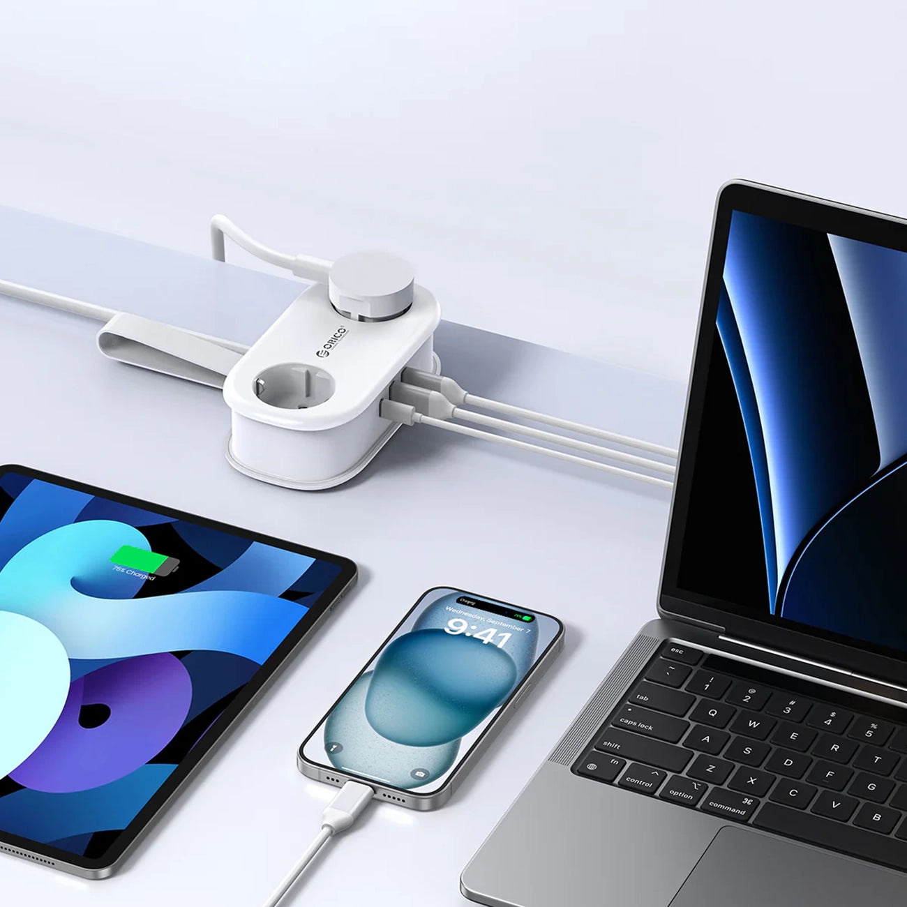Orico AP3 20W GaN 5in1 maitinimo šakotuvas 2x AC + 2x USB-A + 1x USB-C – baltas
