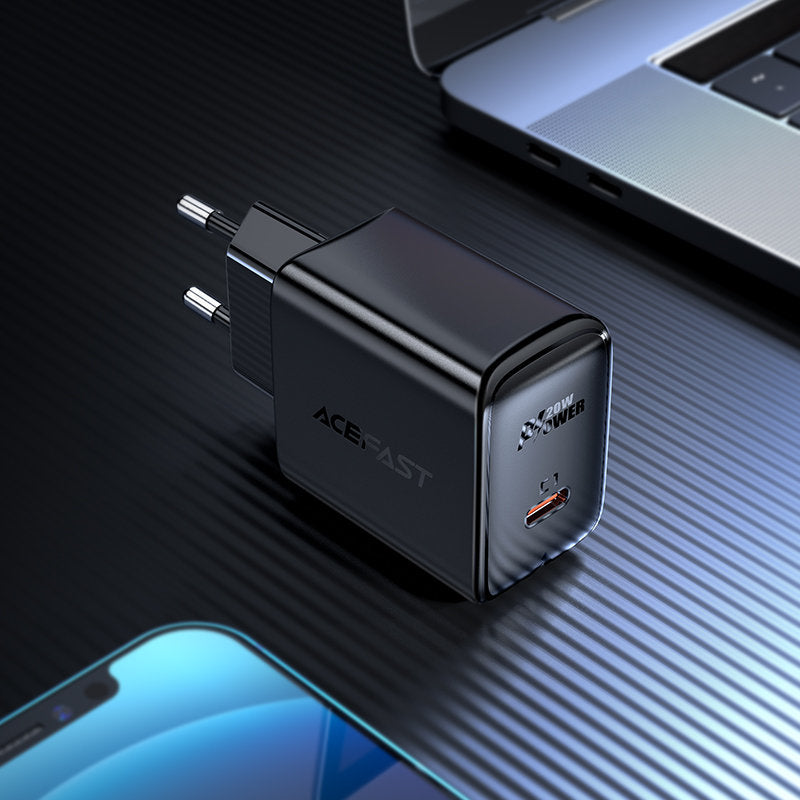 Acefast greitas USB Type-C 20W Power Delivery įkroviklis, juodas (A1 EU juodas)