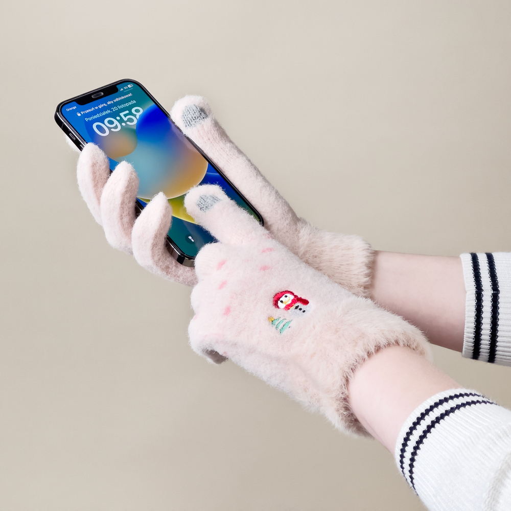 Moterų žieminės telefono pirštinės su snieguoliu ir Kalėdų eglute - smėlio spalvos
