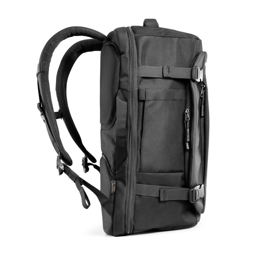 Kuprinė kelionėms Tech-Protect Defender S40, 20 l, juoda